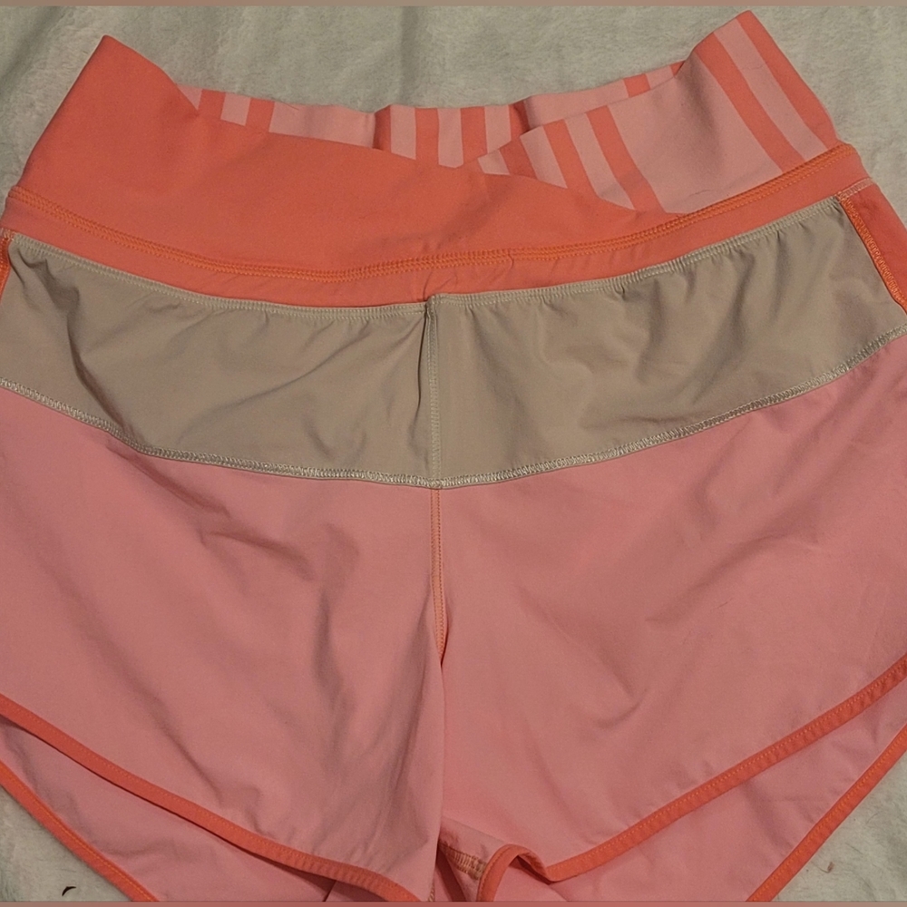 Lululemon Athletica Shorts Size 2